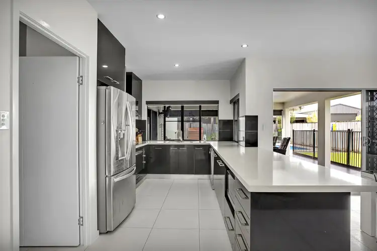 Fifth view of Homely house listing, 41 Vidar Crescent, Ooralea QLD 4740