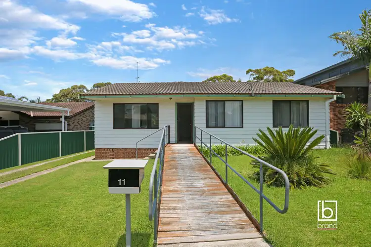 11 Chisholm Avenue, Lake Munmorah NSW 2259