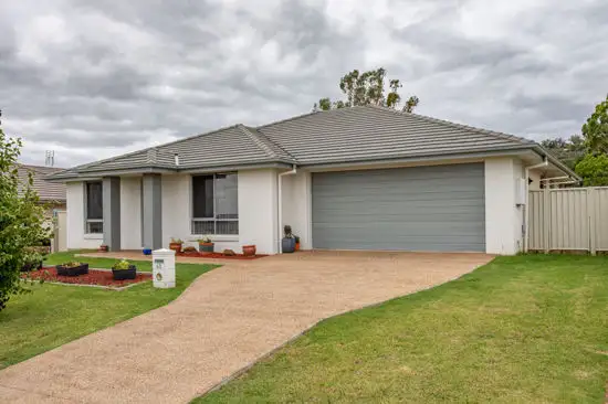 45 Tulipwood Crescent, Tamworth NSW 2340