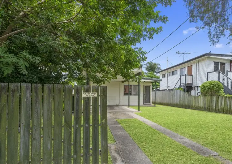 31 Sportsground Street