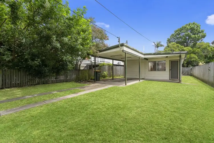 Second view of Homely house listing, 31 Sportsground Street, Redcliffe QLD 4020