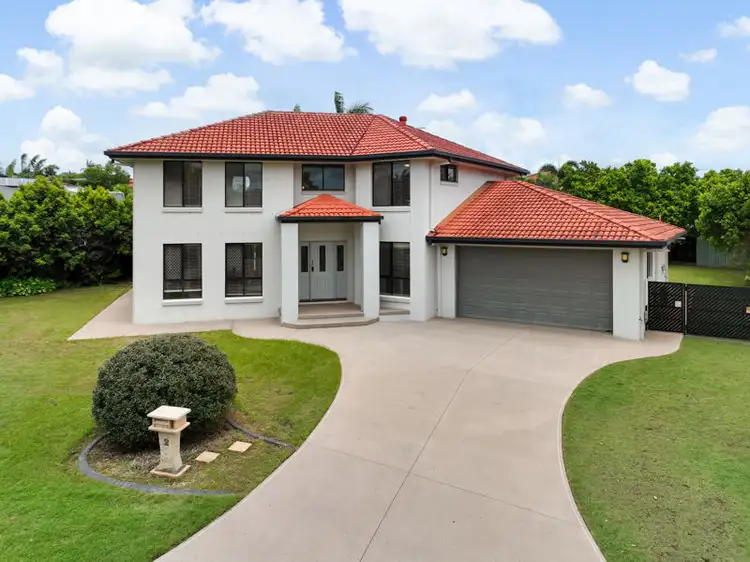 Second view of Homely house listing, 2 Crystal Court, Parkinson QLD 4115