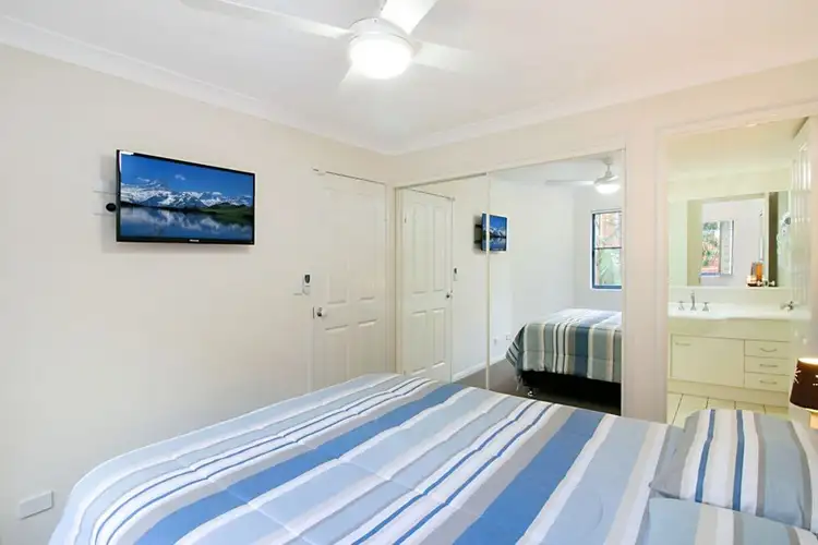 Sixth view of Homely unit listing, 27/5 Hill Street, Rainbow Bay QLD 4225