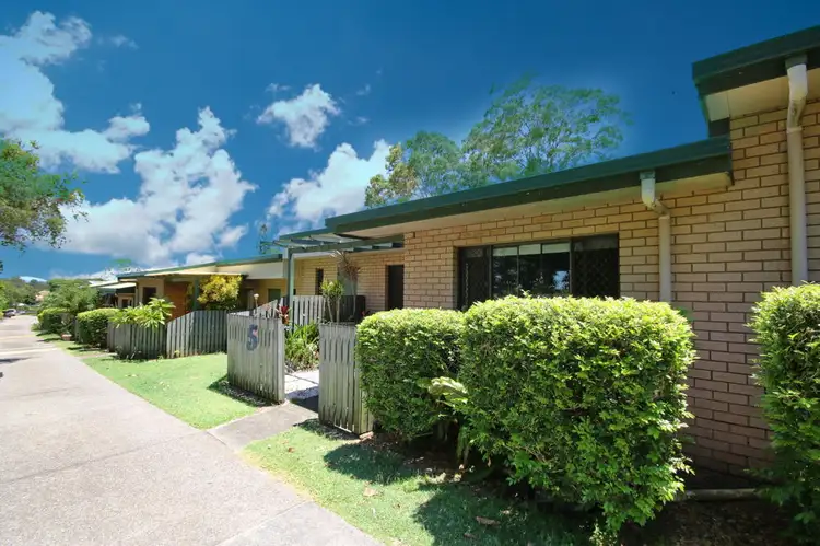 Second view of Homely unit listing, 5/2018 Wynnum Road, Wynnum West QLD 4178