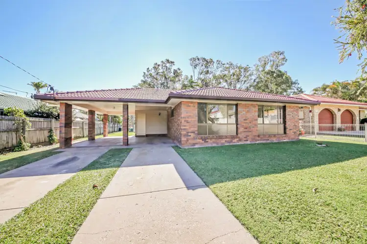18 Daniel Court, Scarborough QLD 4020