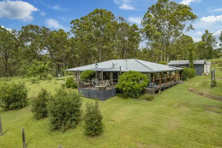 5437 Orara Way, Braunstone NSW 2460