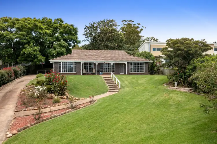 5 Skyline Drive, Blue Mountain Heights QLD 4350
