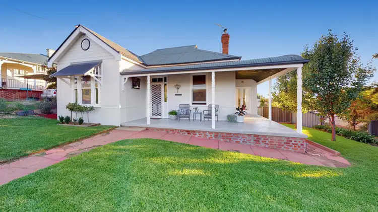 51 Hill Street, Junee NSW 2663