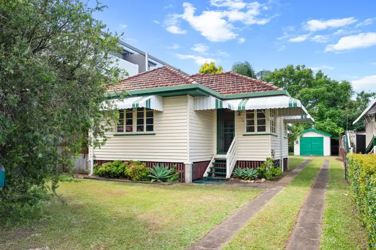38 Lindwall Street, Upper Mount Gravatt QLD 4122