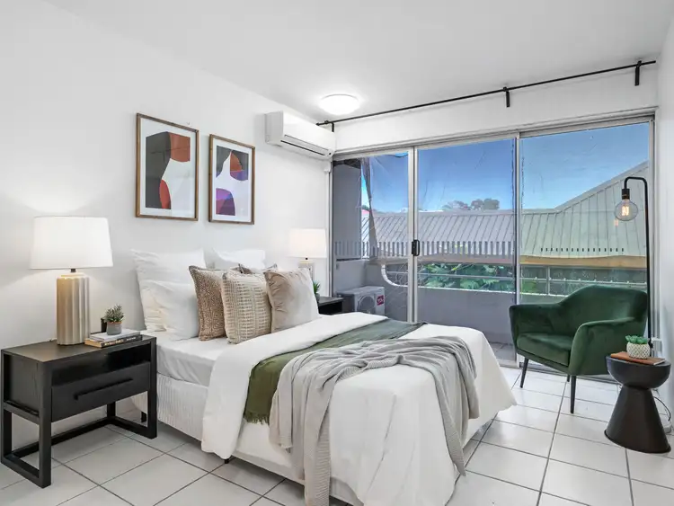 Fifth view of Homely unit listing, 2/5 Burt Street, Auchenflower QLD 4066