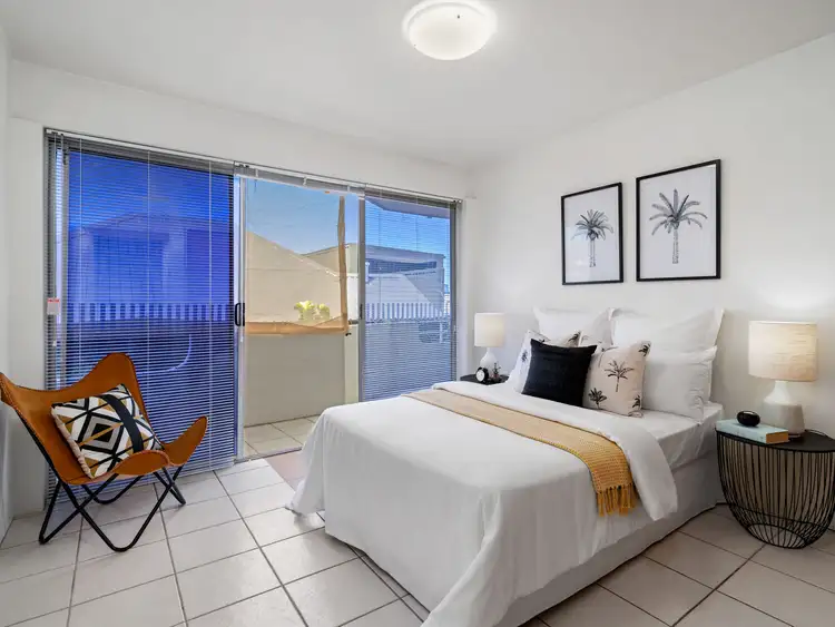 Sixth view of Homely unit listing, 2/5 Burt Street, Auchenflower QLD 4066