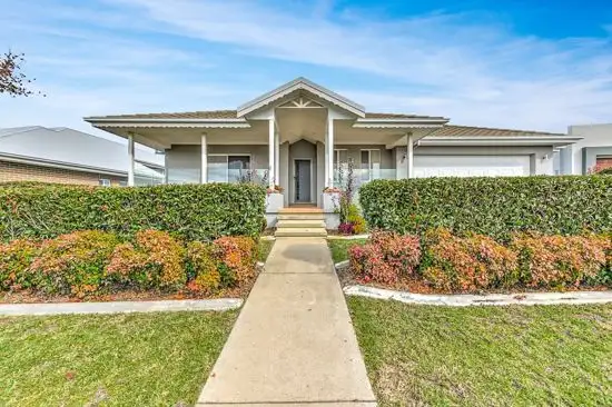 24 Peak Drive, Tamworth NSW 2340
