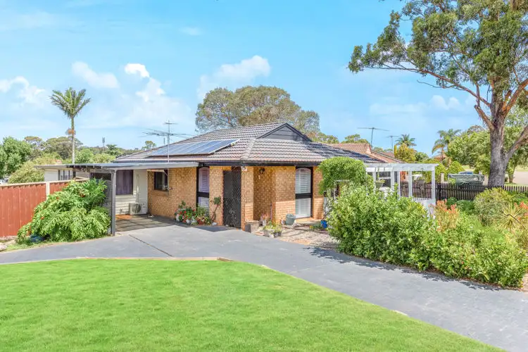 1 Quenda Place, St Helens Park NSW 2560