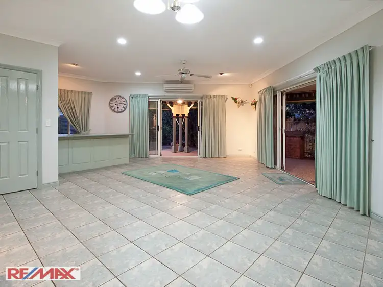 Seventh view of Homely house listing, 2 Dorchester Court, Murrumba Downs QLD 4503