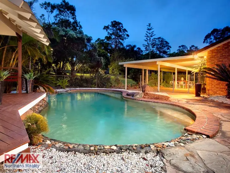 4 Adams Road, Cashmere QLD 4500