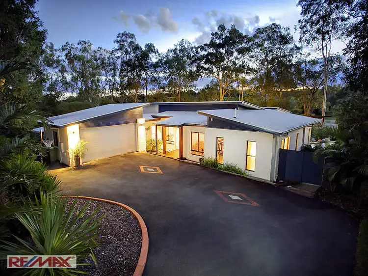Second view of Homely house listing, 33 Hunter Circuit, Petrie QLD 4502