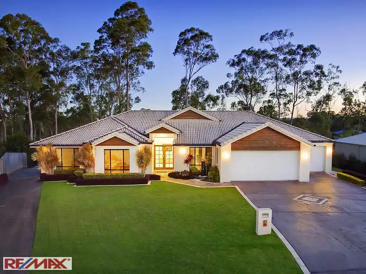 6 Courtage Court, Joyner QLD 4500