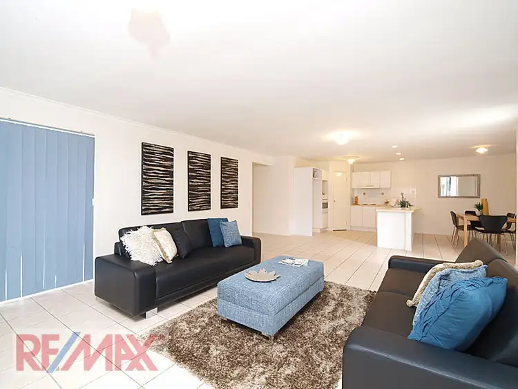 8 TEATREE CRT, Warner QLD 4500
