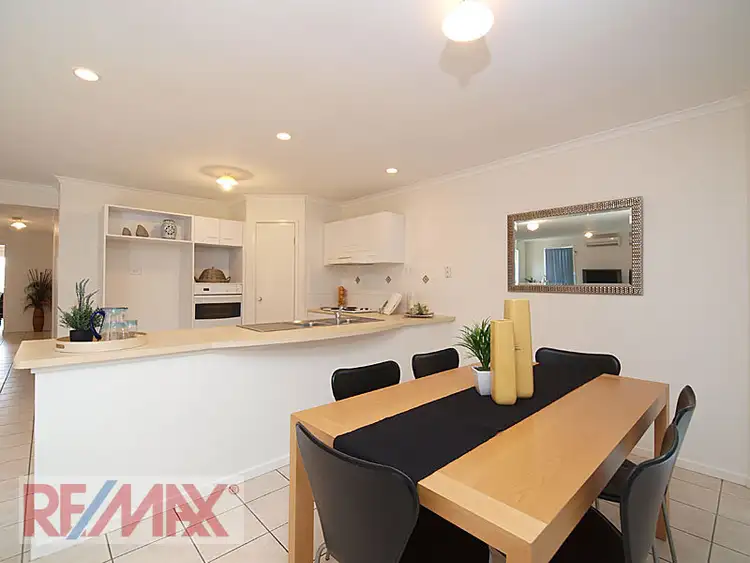 Sixth view of Homely house listing, 8 TEATREE CRT, Warner QLD 4500