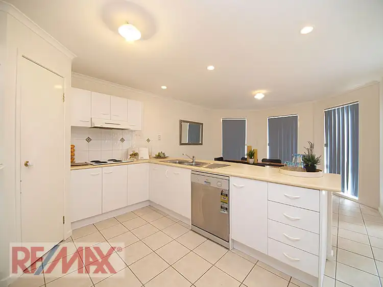 Seventh view of Homely house listing, 8 TEATREE CRT, Warner QLD 4500