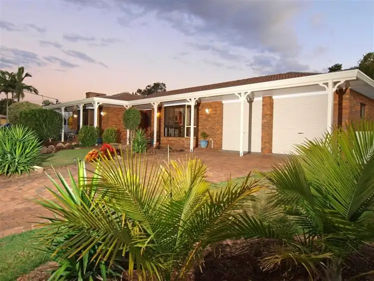7 TANAGER ST, Albany Creek QLD 4035