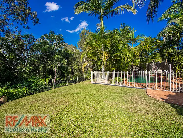 Sixth view of Homely house listing, 9 SILKYOAK WAY, Albany Creek QLD 4035