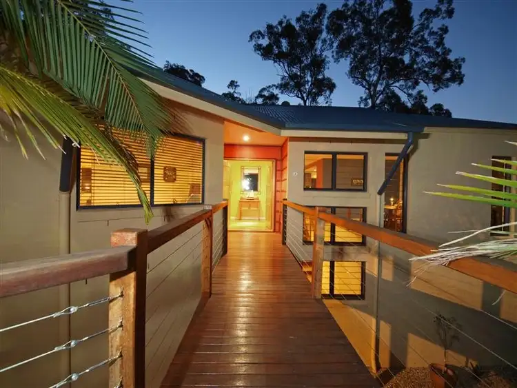 Second view of Homely house listing, 8 BIRCH CRT, Albany Creek QLD 4035