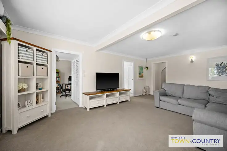 Sixth view of Homely house listing, 2 Merinda Place, Armidale NSW 2350