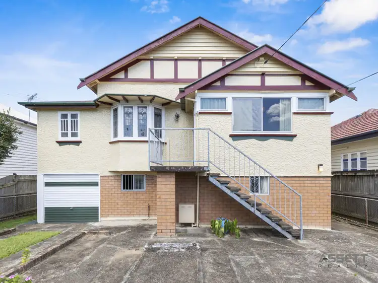 23 Crawford Avenue, Stafford QLD 4053