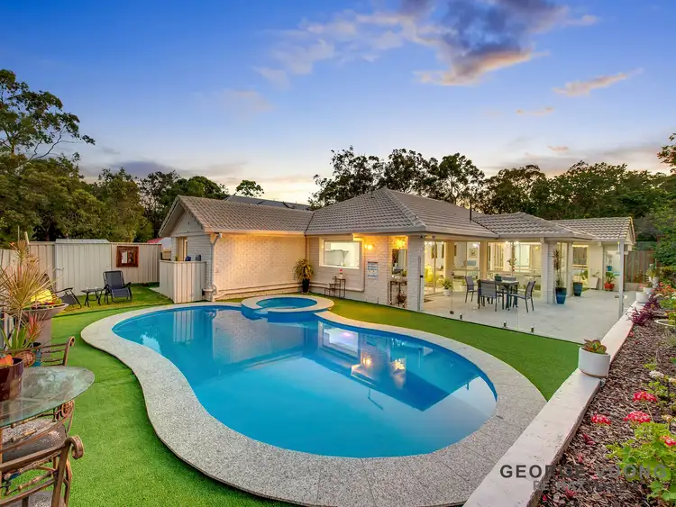 2 Blue Lake Ct, Forest Lake QLD 4078