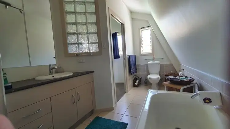 Seventh view of Homely house listing, 18 CARLISLE CRESCENT, Bloomsbury QLD 4799