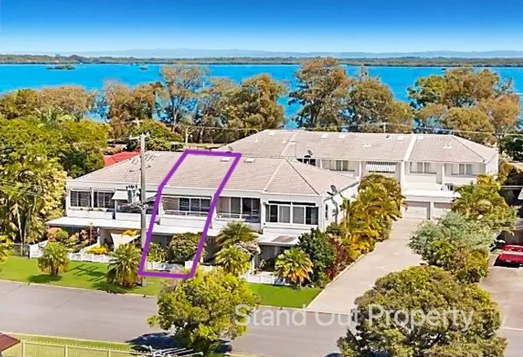 10/2 Venus Court, Banksia Beach QLD 4507