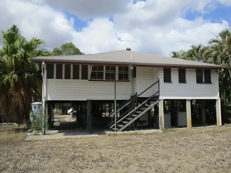 7 Short Street, Collinsville QLD 4804