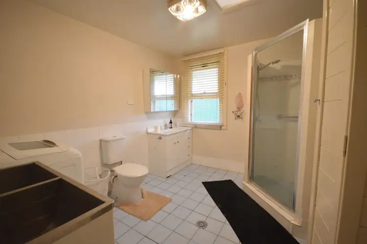 Seventh view of Homely house listing, 30 East Street, Dubbo NSW 2830