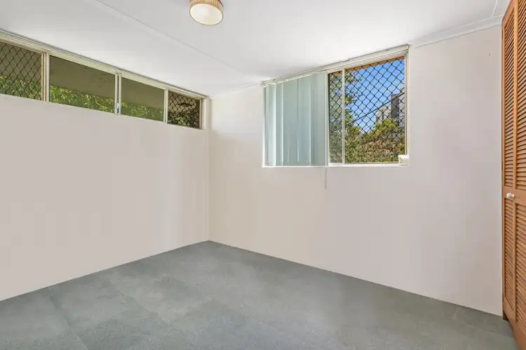 Fifth view of Homely unit listing, 4/26 Garrick Street, Coolangatta QLD 4225