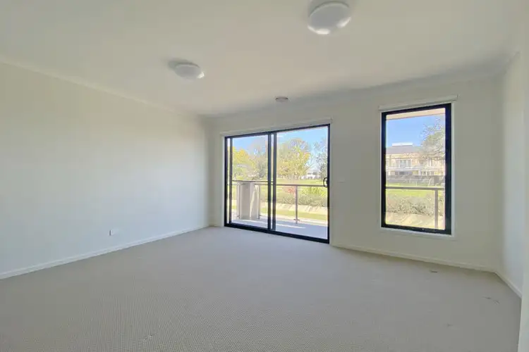 Fourth view of Homely house listing, 3 Rossiter Retreat, Cranbourne North VIC 3977