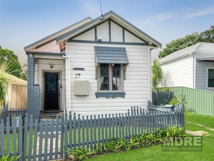 17 Croydon Street, Mayfield NSW 2304