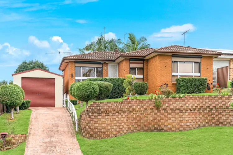20 Lillyvicks Crescent, Ambarvale NSW 2560