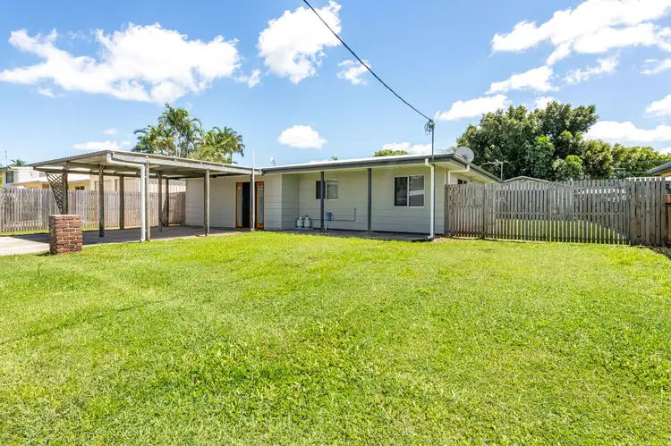 5 Lambrook Court, Alexandra QLD 4740