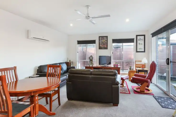 Third view of Homely house listing, 2/8 Power Place, Armidale NSW 2350