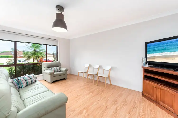 Third view of Homely house listing, 4 Sepik Place, Kearns NSW 2558
