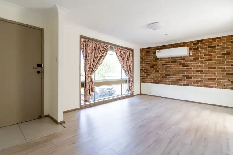 Second view of Homely house listing, 10 Wagtail Crescent, Ingleburn NSW 2565