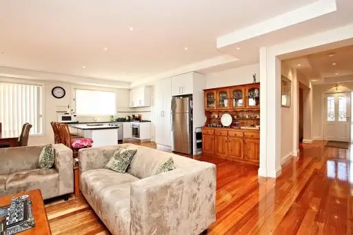 Sixth view of Homely house listing, 1/3 Sirius Way, Kurunjang VIC 3337