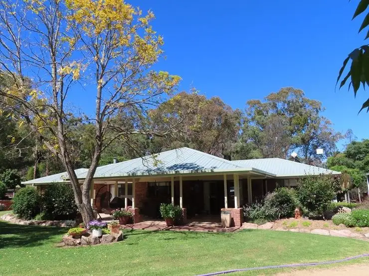 139 Hale Haven Drive, Stanthorpe QLD 4380
