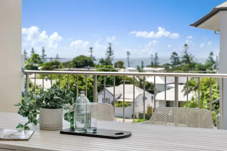 Main view of Homely apartment listing, 8/82 Bay Terrace, Wynnum QLD 4178