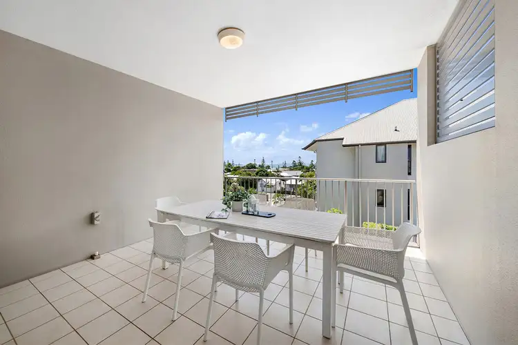 Second view of Homely apartment listing, 8/82 Bay Terrace, Wynnum QLD 4178