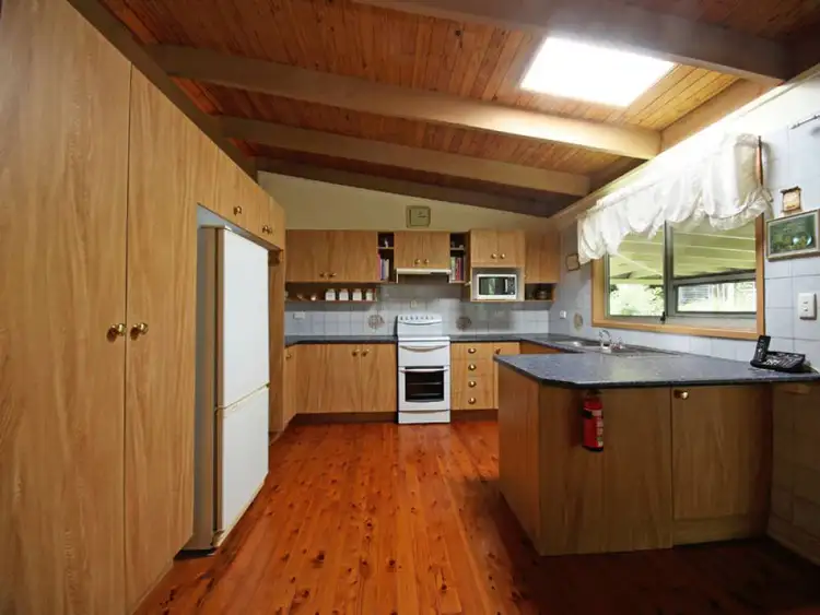 Sixth view of Homely rural property listing, 10 Kensleigh Avenue, Bellmere QLD 4510