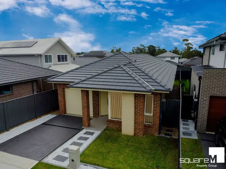 77 Dalmatia Avenue, Edmondson Park NSW 2174