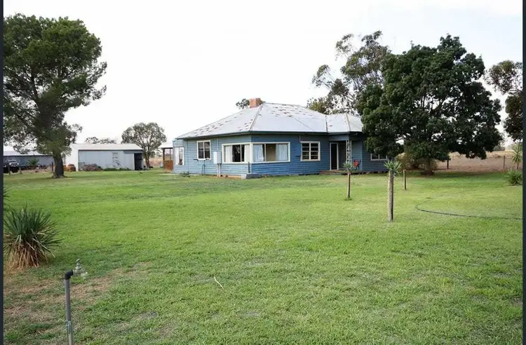 924 Lowe Road, Ballendella VIC 3561