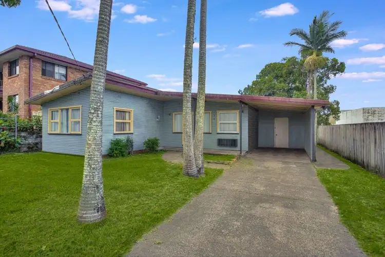 3 Lloyd Street, Tweed Heads South NSW 2486